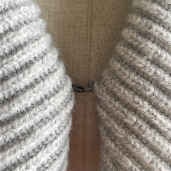 Express Design Studio Wool Blend Cropped Sweater SZ XS - Picture 8 of 9